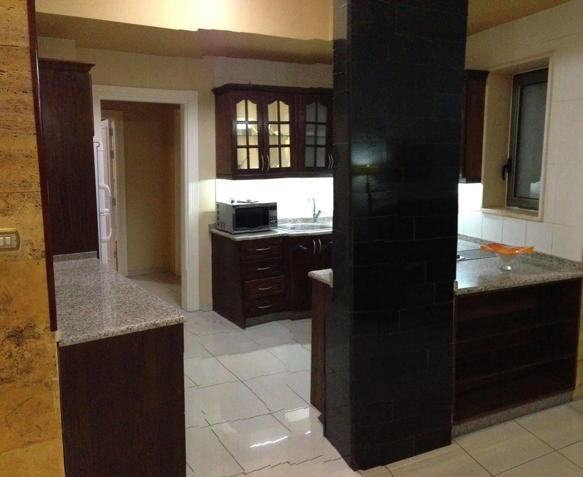 Jad Hotel Suites Amman Luaran gambar