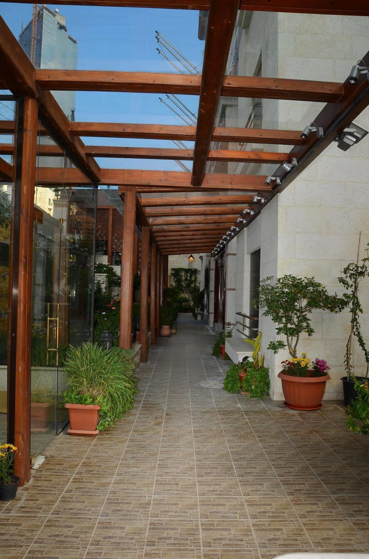 Jad Hotel Suites Amman Luaran gambar