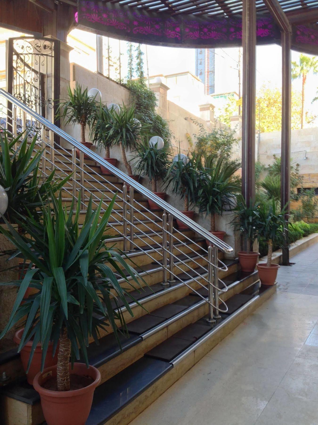 Jad Hotel Suites Amman Luaran gambar